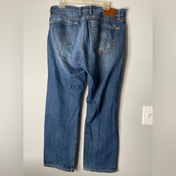 LUCKY BRAND 329 CLASSIC STRAIGHT MEN'S JEANS SIZE 34 X 30 Distressed Denim - Picture 6 of 12